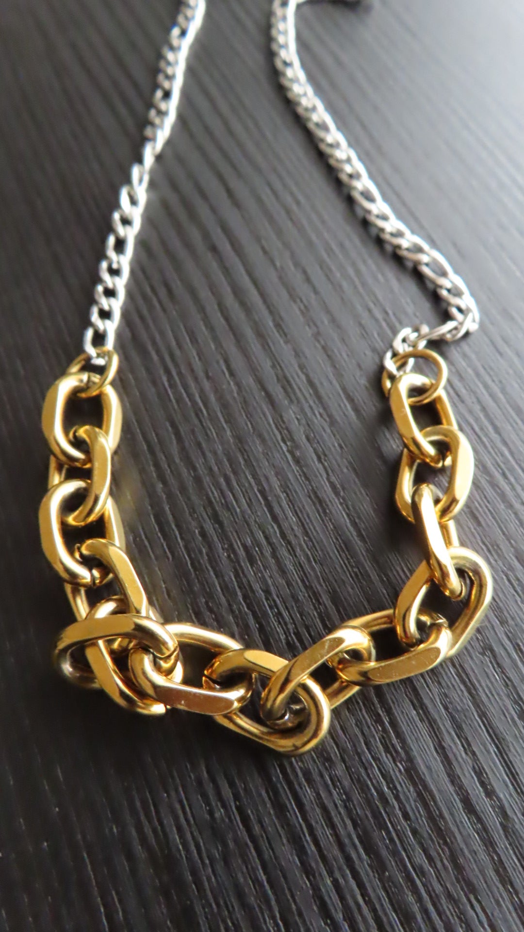 Dana necklace