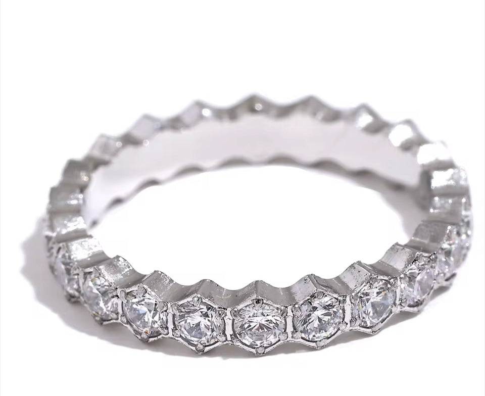 Navona Ring