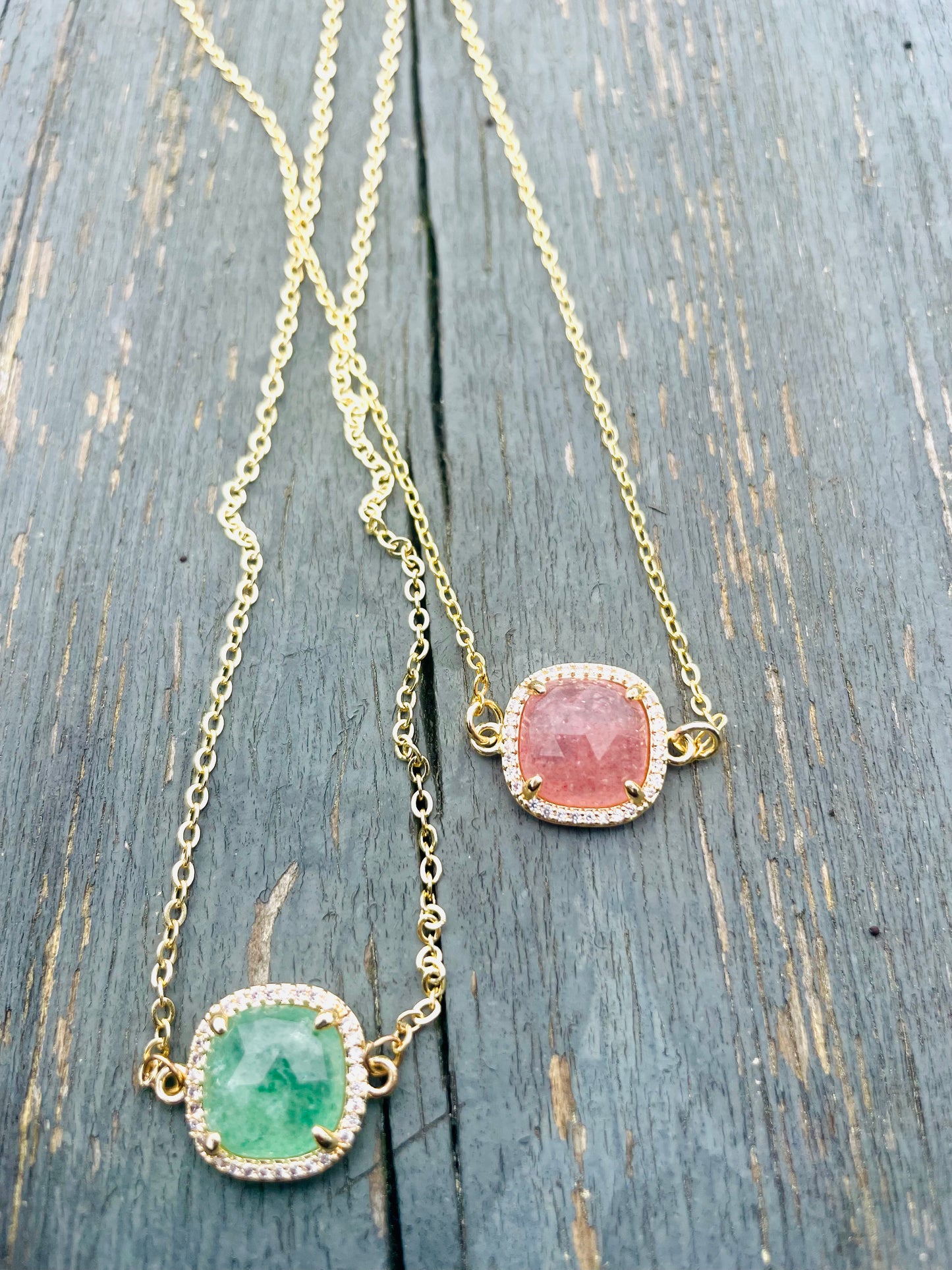 "Bella" Quartz stone Necklace