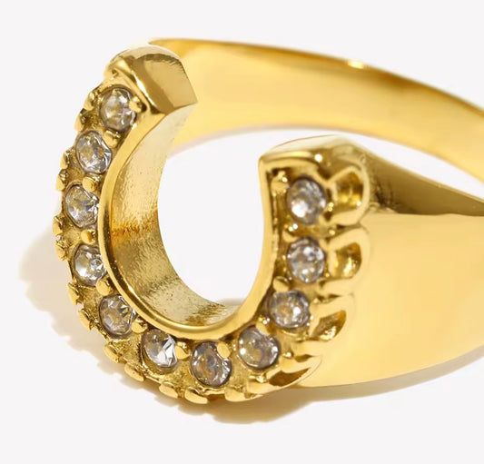 Vegas ring