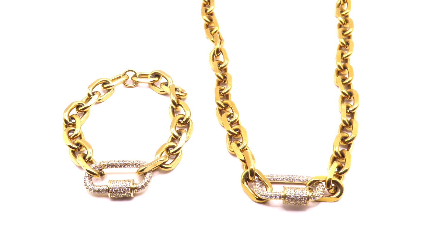 Stella Necklace
