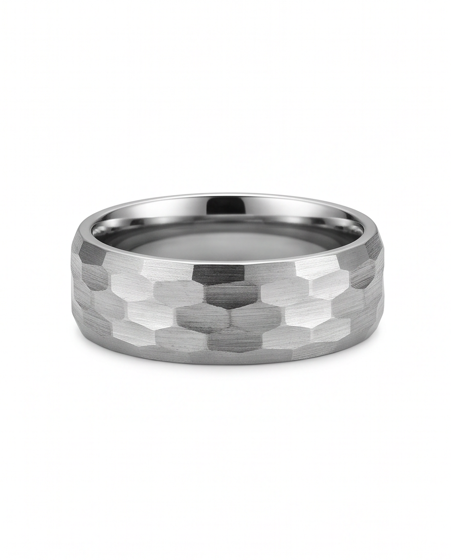 Lucia Ring